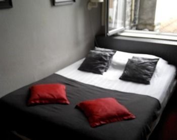 Eyck Hotel 2*